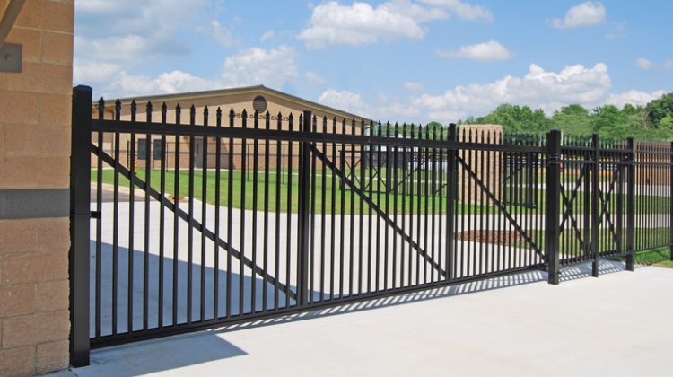 View Aluminum Cantilever Gates.